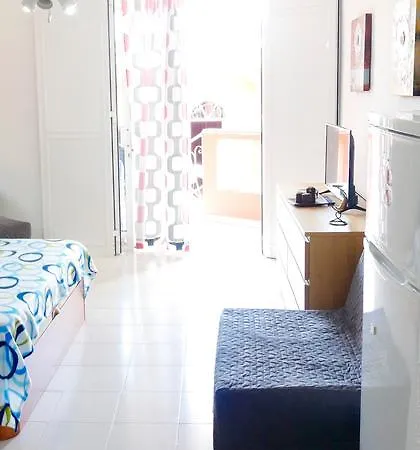 Estudio Laguna Park 2 *